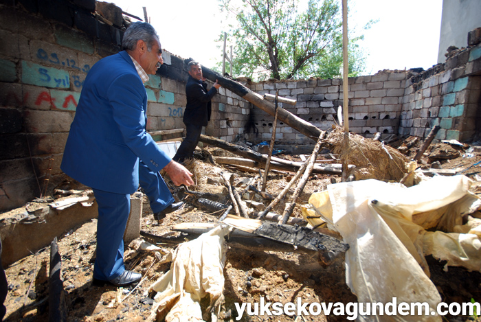Çatışmalardan sonra Yüksekova'dan fotoğraflar 71