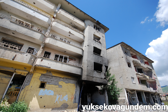 Çatışmalardan sonra Yüksekova'dan fotoğraflar 75