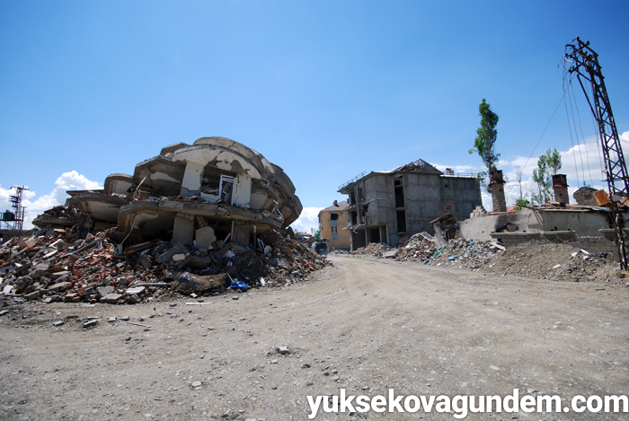 Çatışmalardan sonra Yüksekova'dan fotoğraflar 81