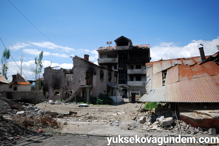 Çatışmalardan sonra Yüksekova'dan fotoğraflar 84