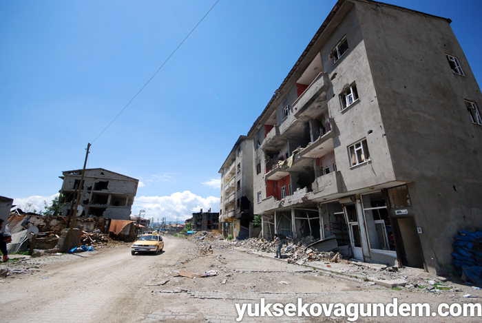 Çatışmalardan sonra Yüksekova'dan fotoğraflar 85