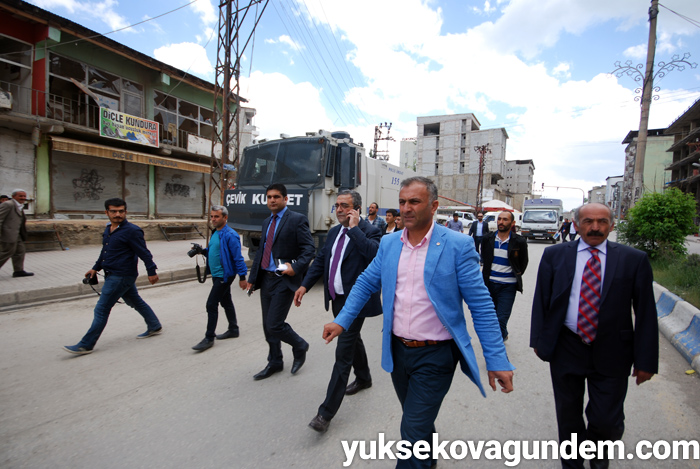 CHP Milletvekili Tanrıkulu Yüksekova'da incelemelerde bulundu 28