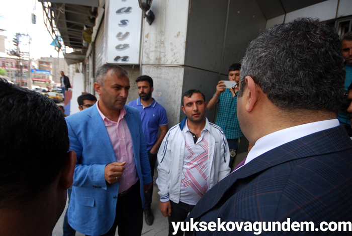 CHP Milletvekili Tanrıkulu Yüksekova'da incelemelerde bulundu 4