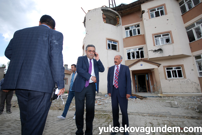 CHP Milletvekili Tanrıkulu Yüksekova'da incelemelerde bulundu 41