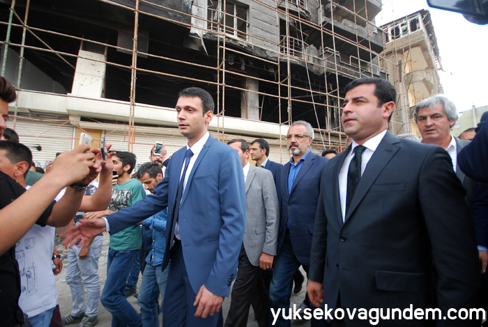Selahattin Demirtaş Yüksekova'ya geldi 14