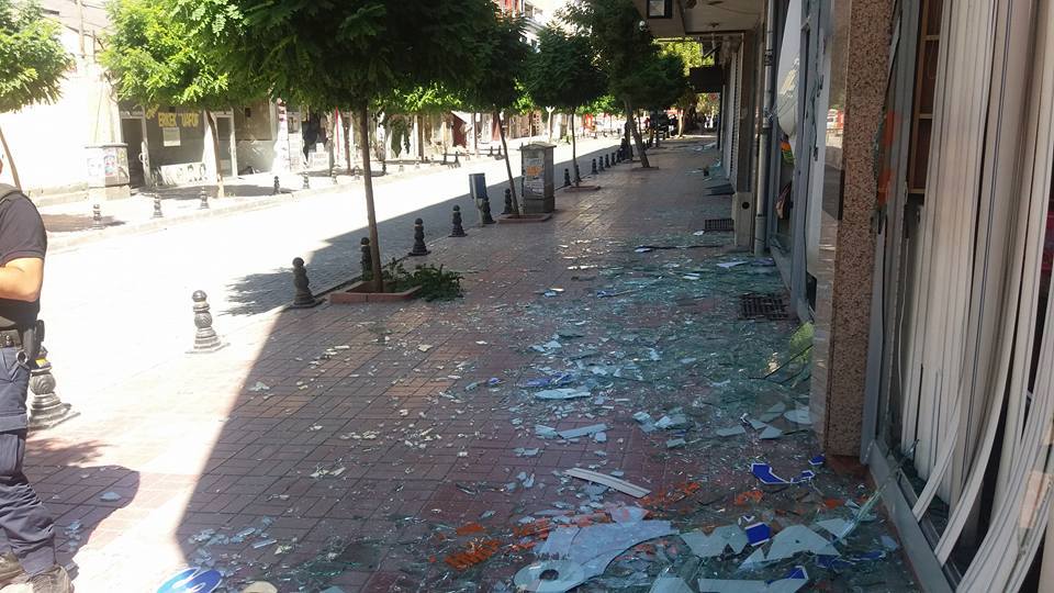 Van'da şiddetli patlama, Yaralılar var! 17