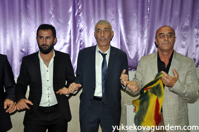 Aslan Ailesinin Mutlu Günü 13