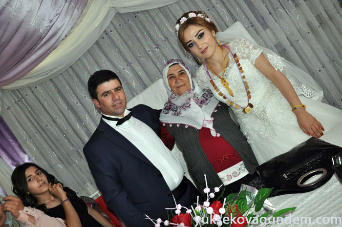 Aslan Ailesinin Mutlu Günü 198