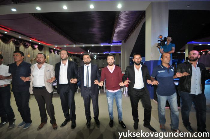 Aslan Ailesinin Mutlu Günü 81