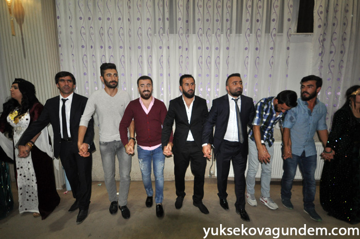 Aslan Ailesinin Mutlu Günü 84