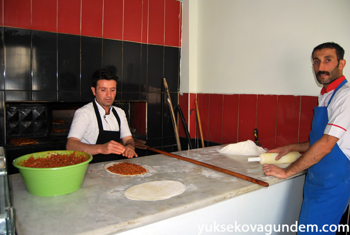 Yüksekova'da Yeni Cafe Bahane hizmete açıldı 10