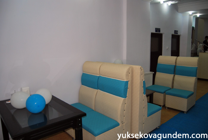 Yüksekova'da Yeni Cafe Bahane hizmete açıldı 14