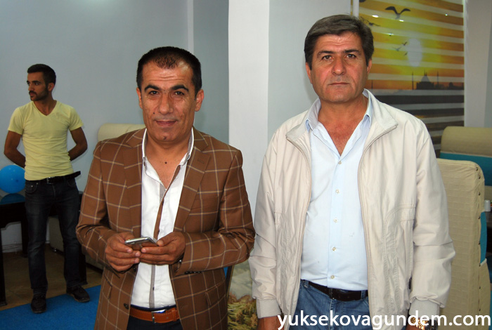 Yüksekova'da Yeni Cafe Bahane hizmete açıldı 7