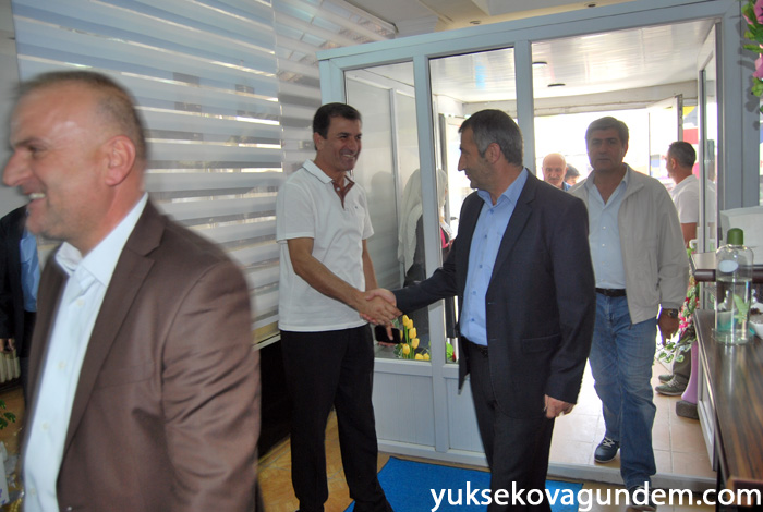 Yüksekova'da Yeni Cafe Bahane hizmete açıldı 9