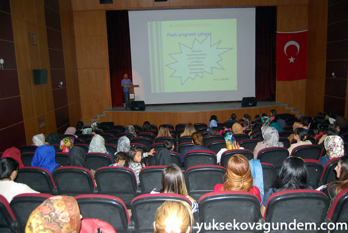 Yüksekova'da 'Motivasyon Bozukluğu' semineri 19