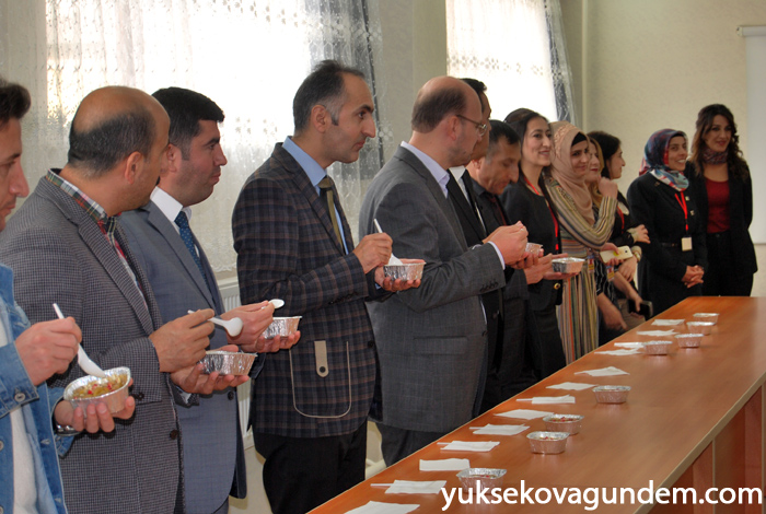 Yüksekova'da aşure günü etkinliği 14
