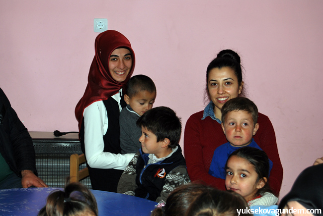 Yüksekova Toplum Sağlığı Merkezi personelleri anaokulunu ziyaret etti 31