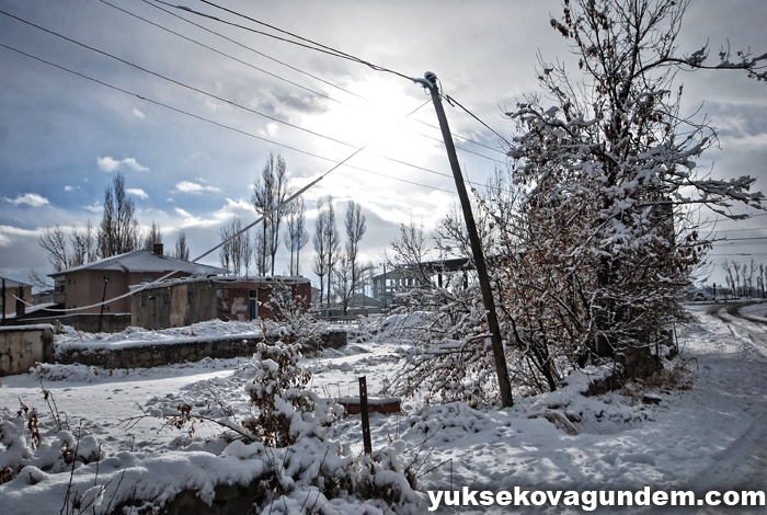Yüksekova'da Kar Yağışı 18