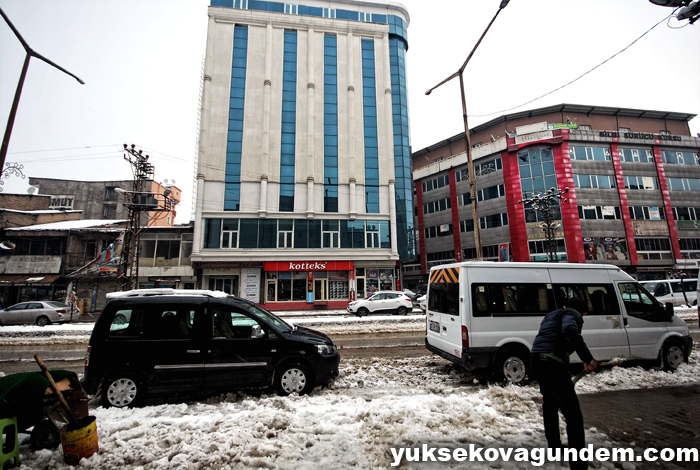 Yüksekova'da Kar Yağışı 19