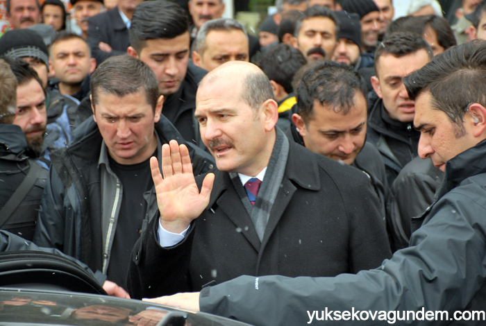 İçişleri Bakanı Soylu Yüksekova'da 9
