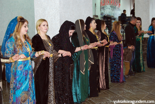Büyüksu ailesinin mutlu günü 19