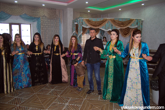 Büyüksu ailesinin mutlu günü 26