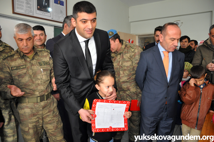 Yüksekova'da karne sevinci 19