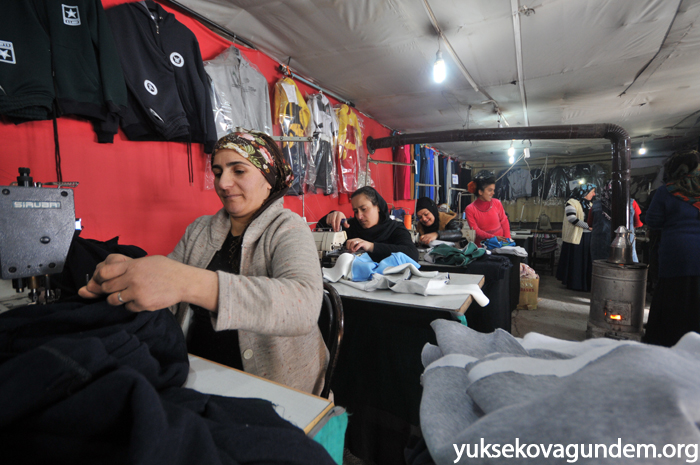 Yüksekova:Bir makine İle tekstil atölyesi kurdu 10