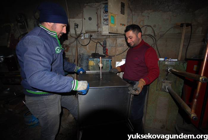 Yüksekova'da sobacılar eskisi gibi satış yapamıyor 21