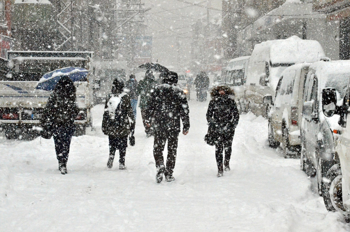 Yüksekova'da kar yağışı 2