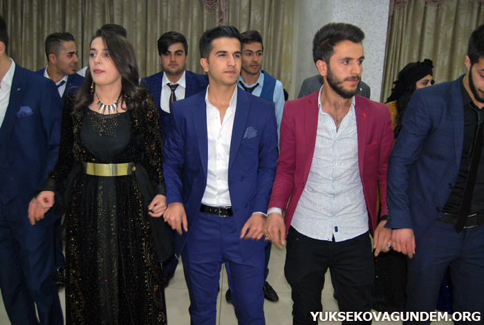 Yüksekova Farabi Teknik ve Anadolu lisesi moral depoladı 100