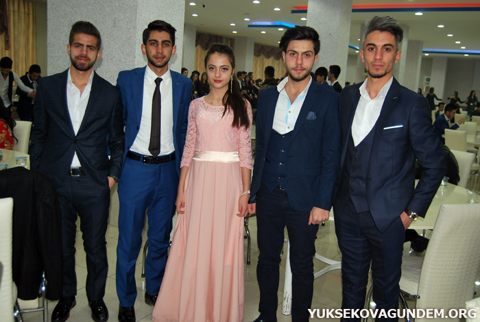 Yüksekova Farabi Teknik ve Anadolu lisesi moral depoladı 43