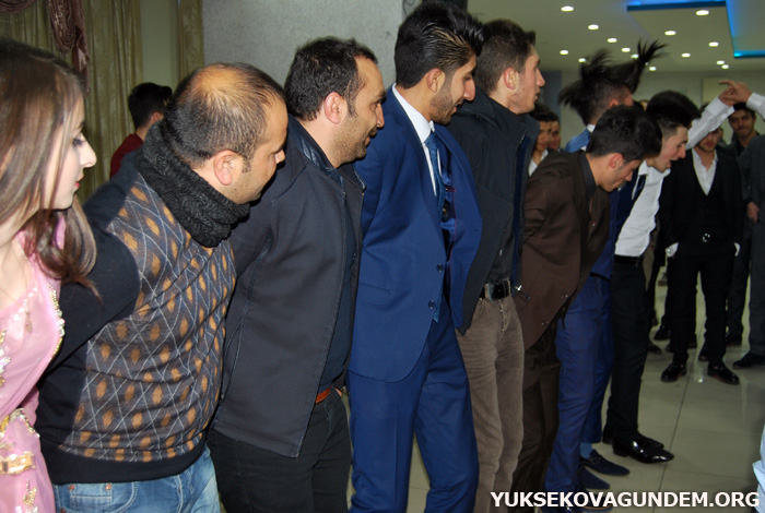 Yüksekova Farabi Teknik ve Anadolu lisesi moral depoladı 69