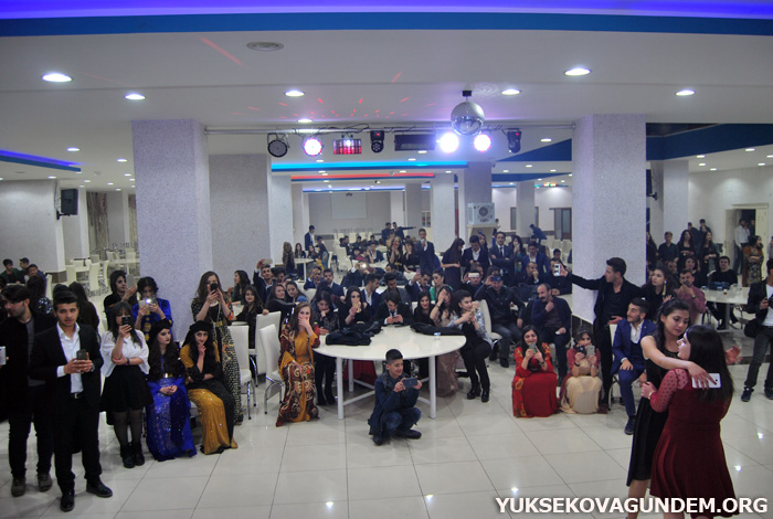 Yüksekova Farabi Teknik ve Anadolu lisesi moral depoladı 73