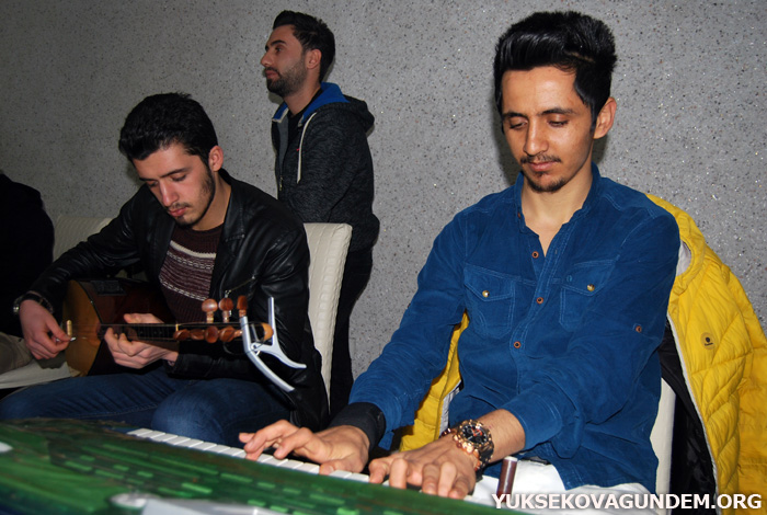 Yüksekova Farabi Teknik ve Anadolu lisesi moral depoladı 97