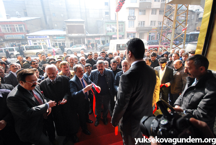 Yüksekova'da yeni bir hotel hizmete açıldı 20