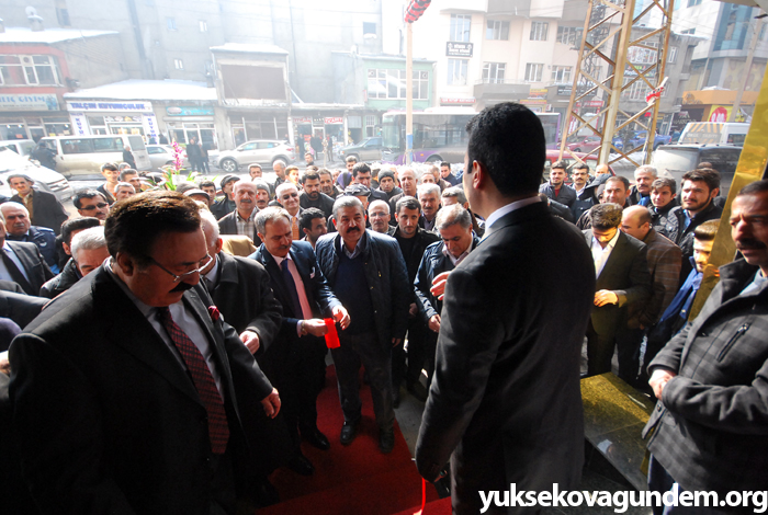 Yüksekova'da yeni bir hotel hizmete açıldı 26