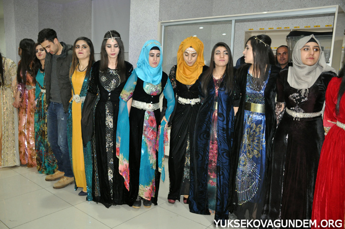 YGS sınavı öncesi öğrenciler moral depoladı 103