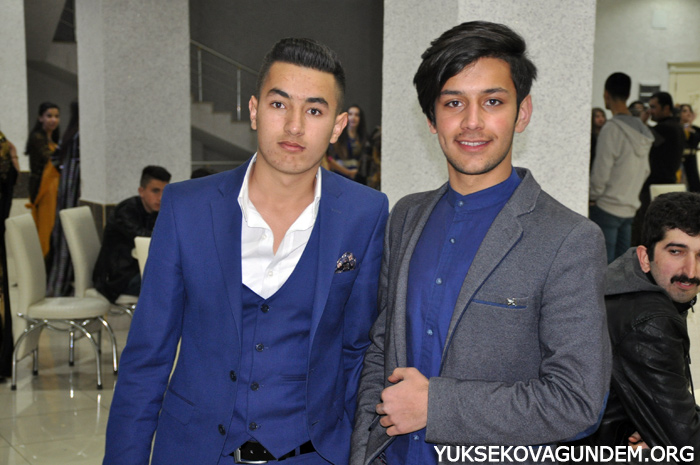 YGS sınavı öncesi öğrenciler moral depoladı 107