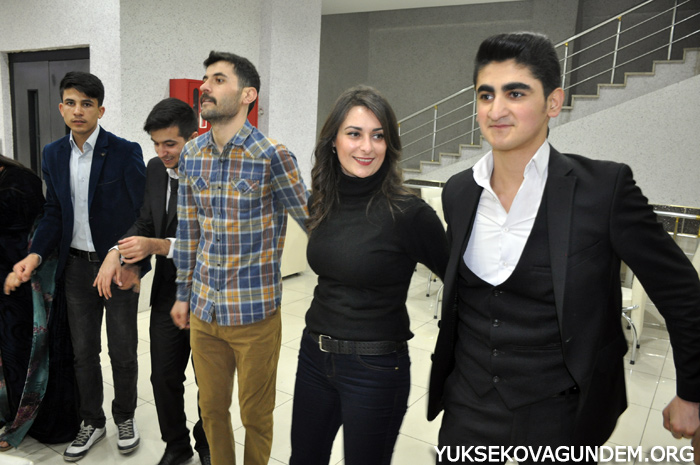 YGS sınavı öncesi öğrenciler moral depoladı 11