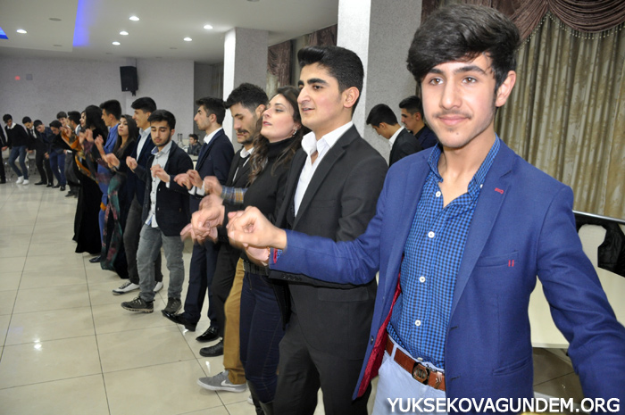 YGS sınavı öncesi öğrenciler moral depoladı 15