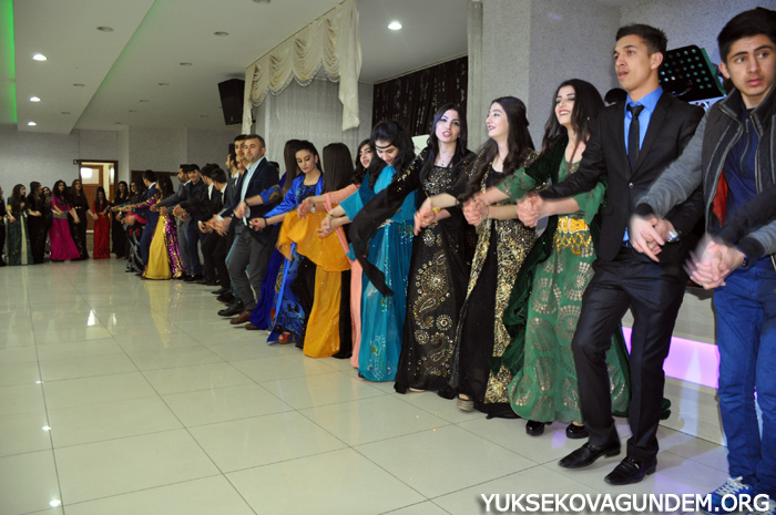 YGS sınavı öncesi öğrenciler moral depoladı 35