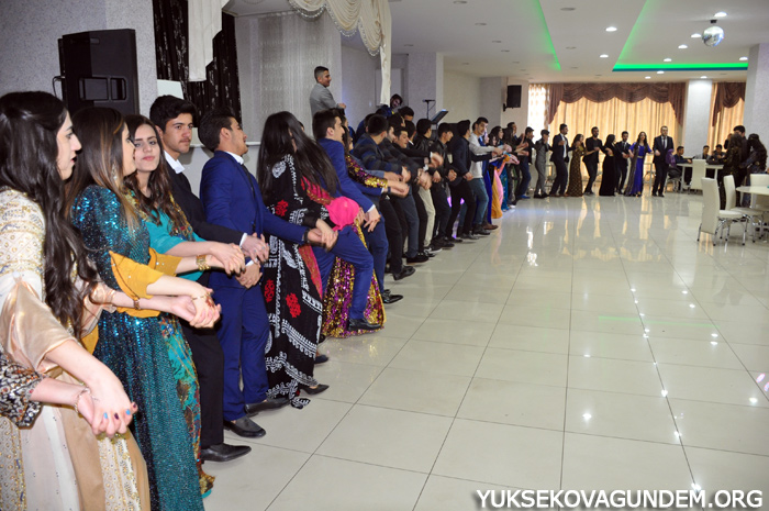 YGS sınavı öncesi öğrenciler moral depoladı 36