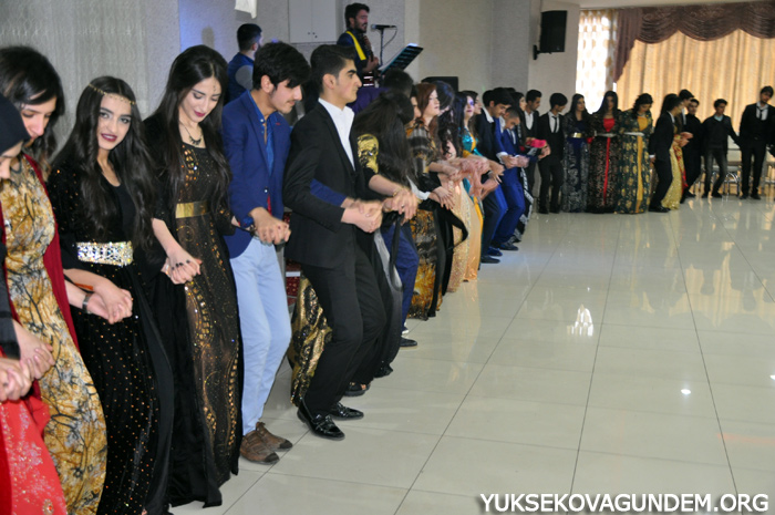 YGS sınavı öncesi öğrenciler moral depoladı 52