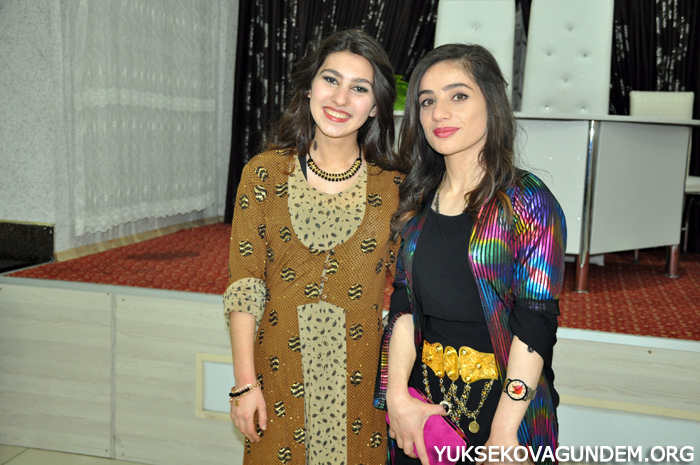 YGS sınavı öncesi öğrenciler moral depoladı 71