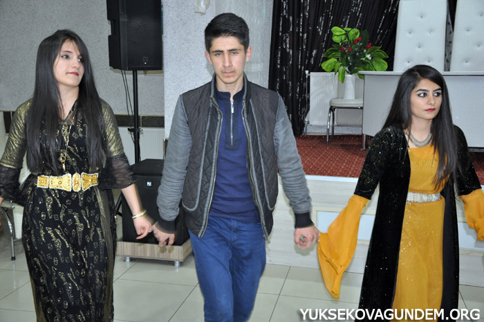 YGS sınavı öncesi öğrenciler moral depoladı 73