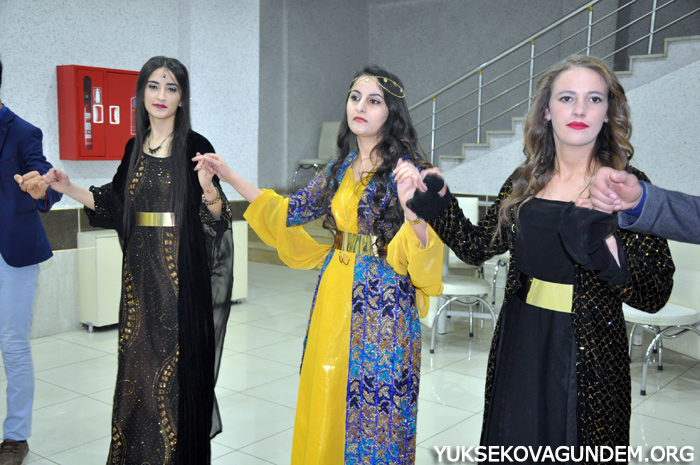 YGS sınavı öncesi öğrenciler moral depoladı 76