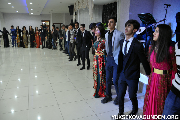 YGS sınavı öncesi öğrenciler moral depoladı 84