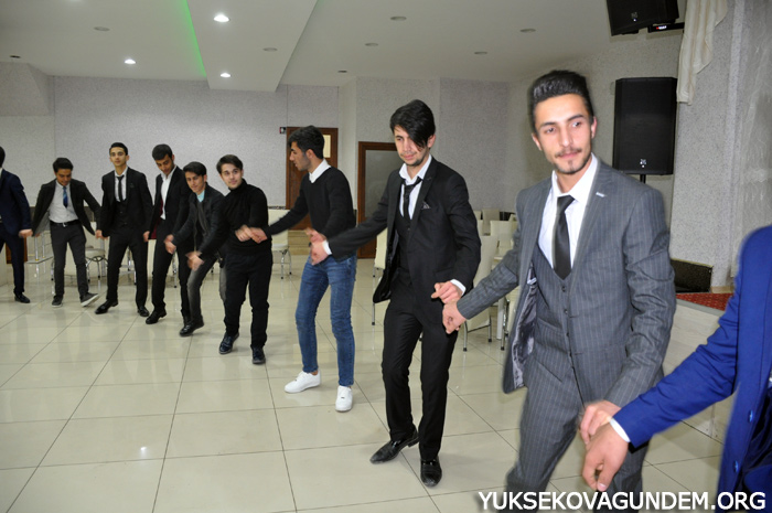 YGS sınavı öncesi öğrenciler moral depoladı 89