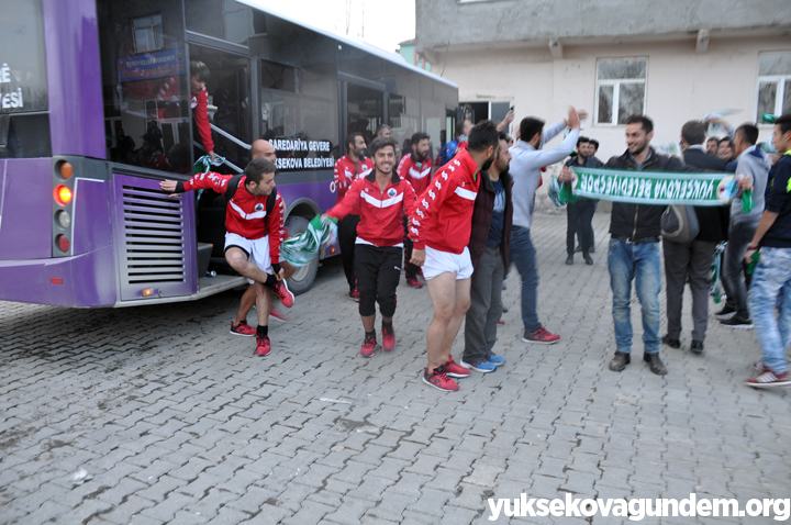 Yüksekova Belediyespor 'BAL' gibi şampiyon 16